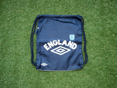 2010s England Umbro gym sack (3)