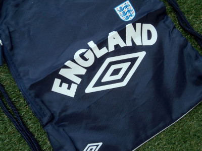2010s England Umbro gym sack (3)