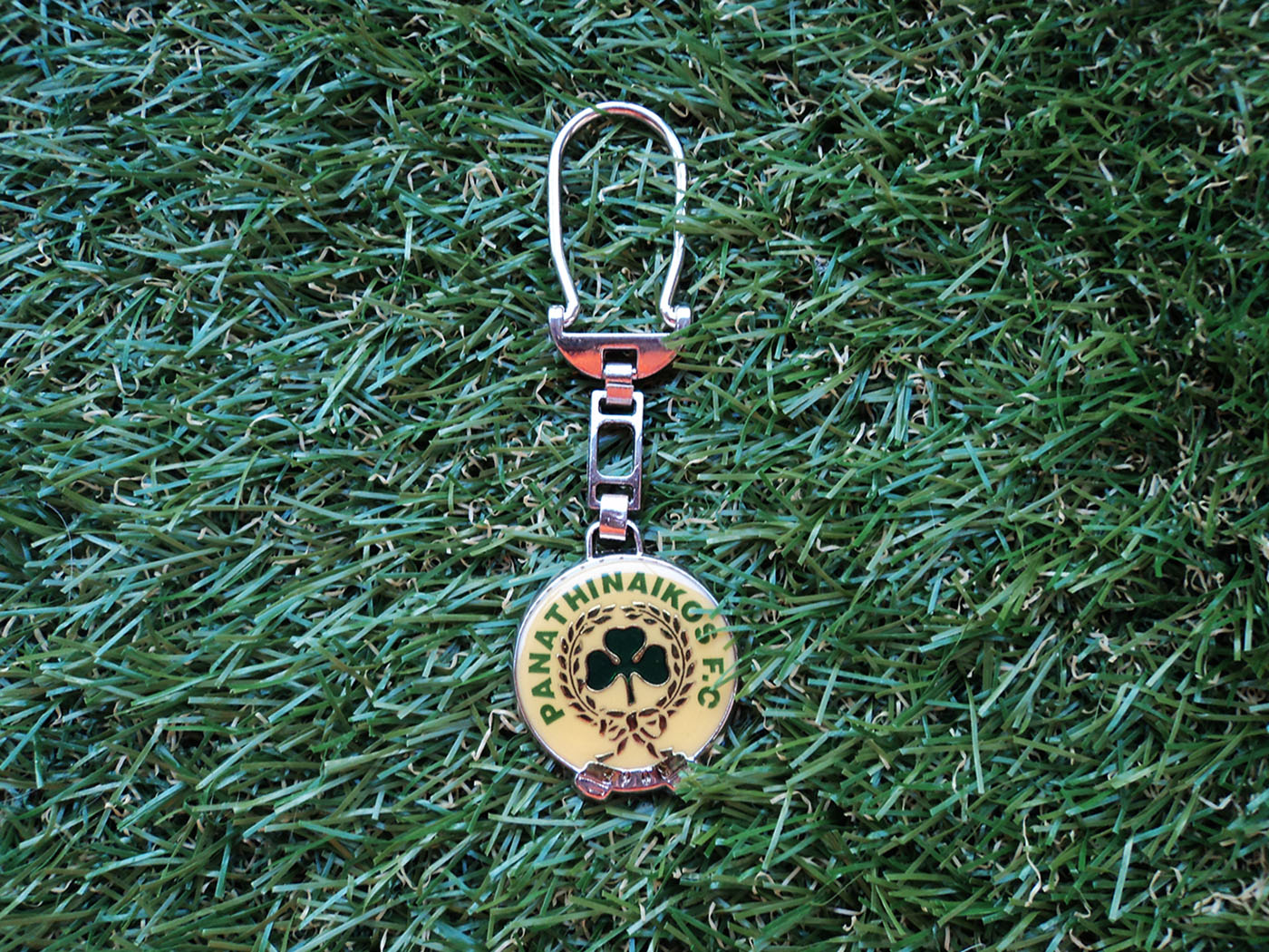 Panathinaikos 90's keychain "Panathinaikos FC" - White