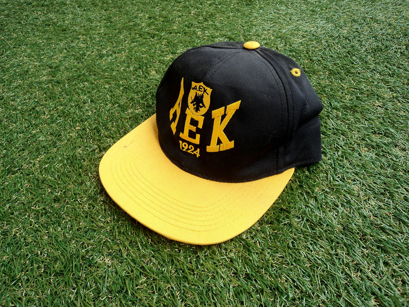 AEK Athens 90's graphic cap