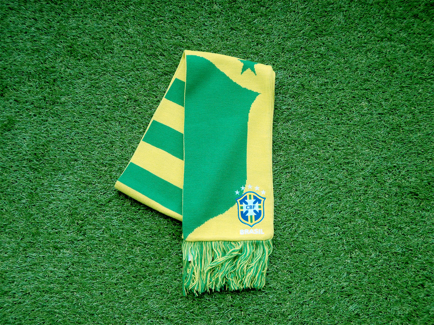 Brazil Nike scarf