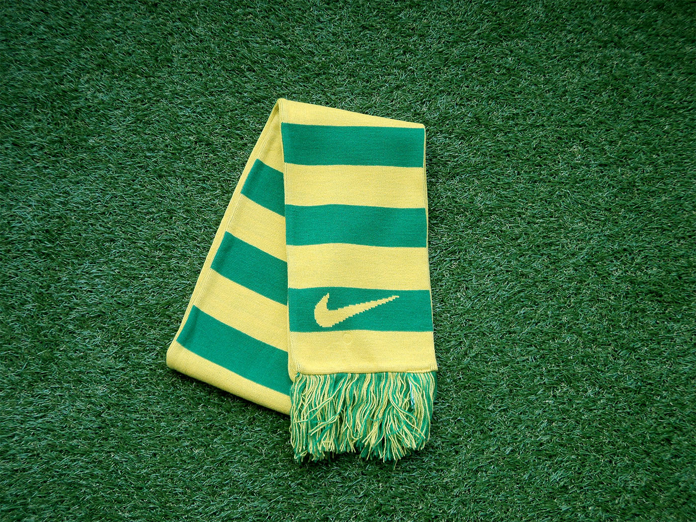Brazil Nike scarf