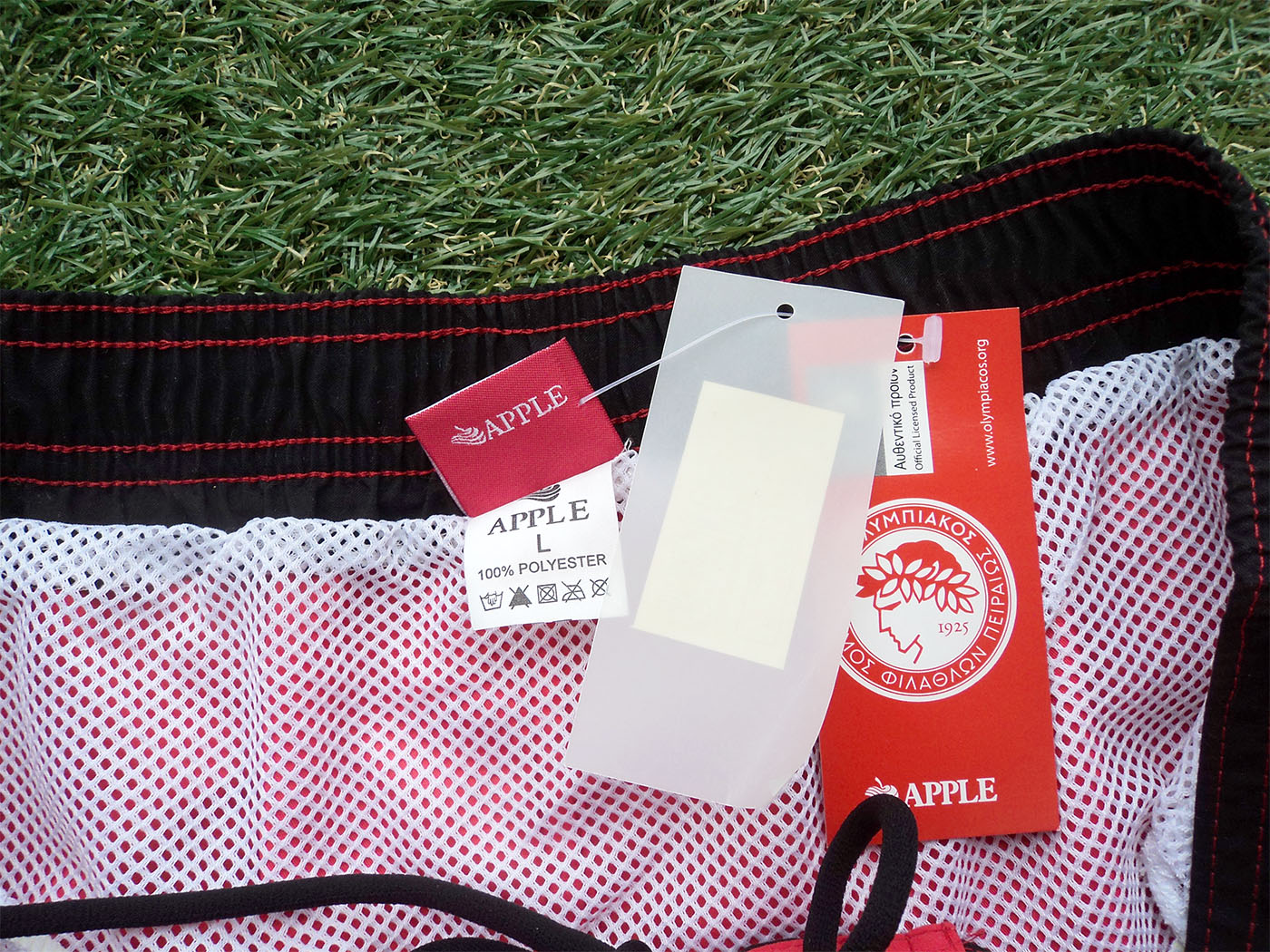 Olympiakos Official Apple swimshorts - Large