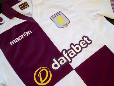 2013-2014 Aston Villa away shirt - Medium