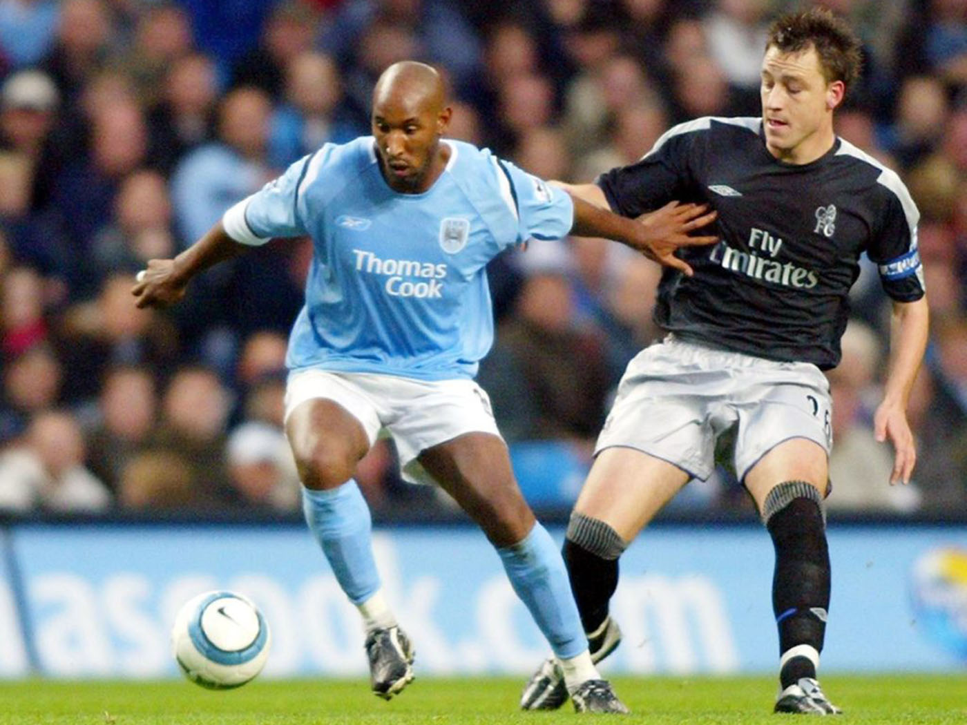 2004-2005 Chelsea away shorts - XLarge