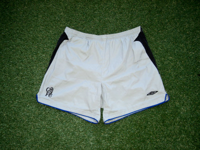 2004-2005 Chelsea away shorts - XLarge