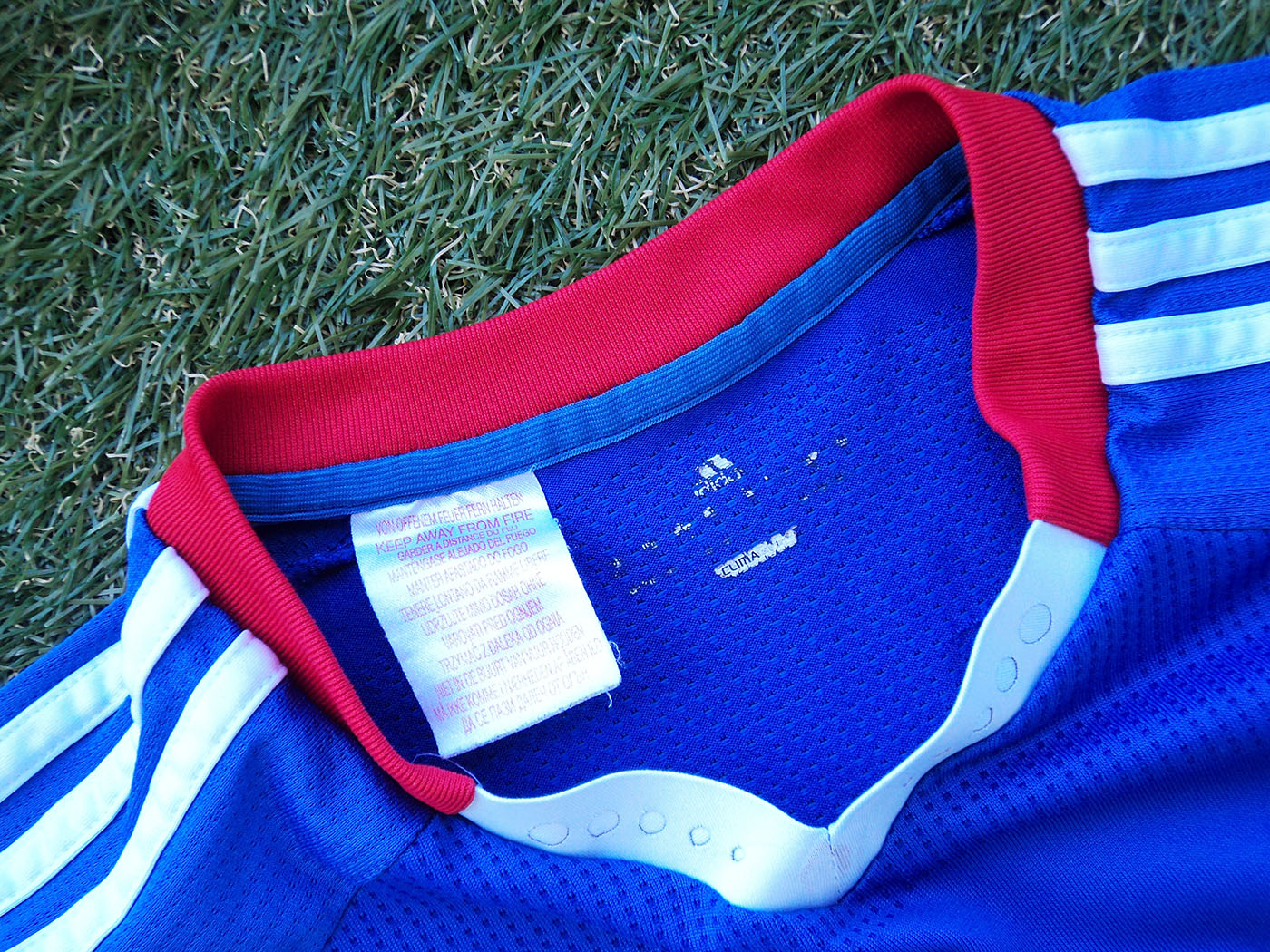 2010-2011 Τσέλσι εντός έδρας φανέλα - Small