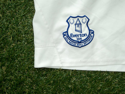 2018-2019 Everton home shorts - Large