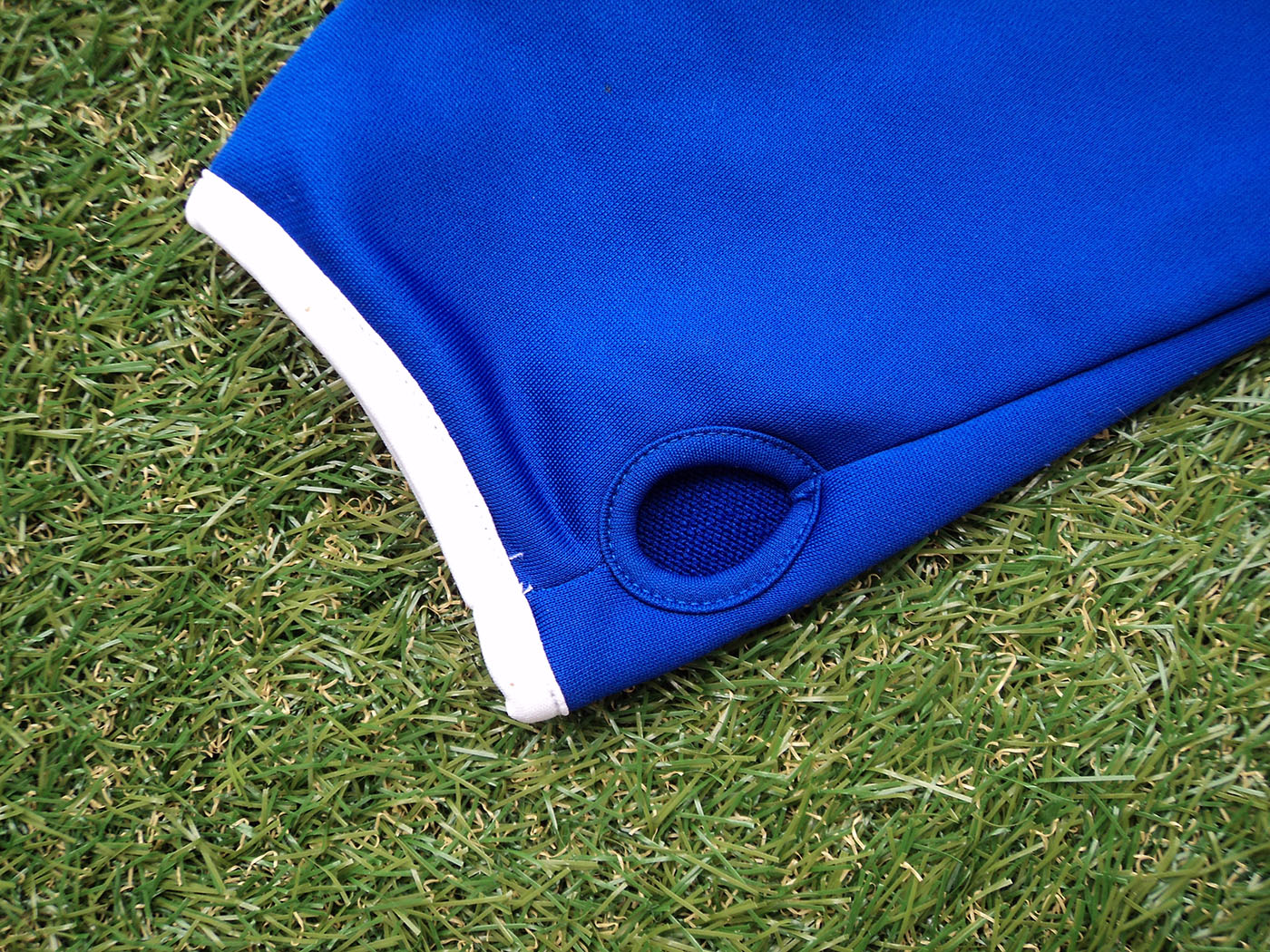 2011-2012 Everton training jumper - Large