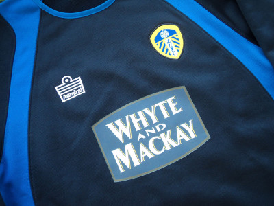 2005-2006 Leeds United Training top - Small (Wide fit)