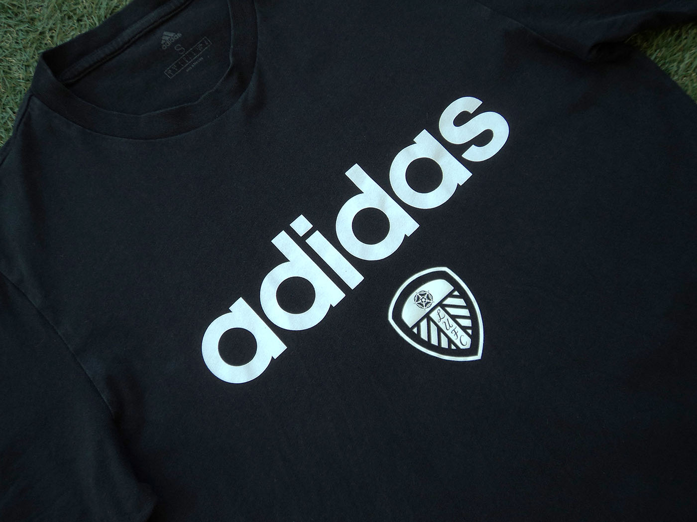 2021-2022 Λιντς Adidas tee - Small