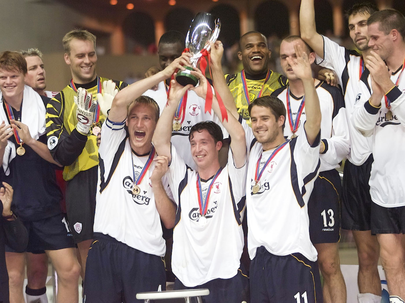 2001-2003 Liverpool away shirt - Medium