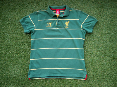 2013-2014 Liverpool polo shirt - Medium