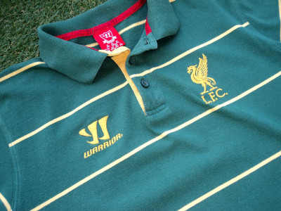 2013-2014 Liverpool polo shirt - Medium