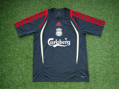 2009-2010 Liverpool training shirt - Medium