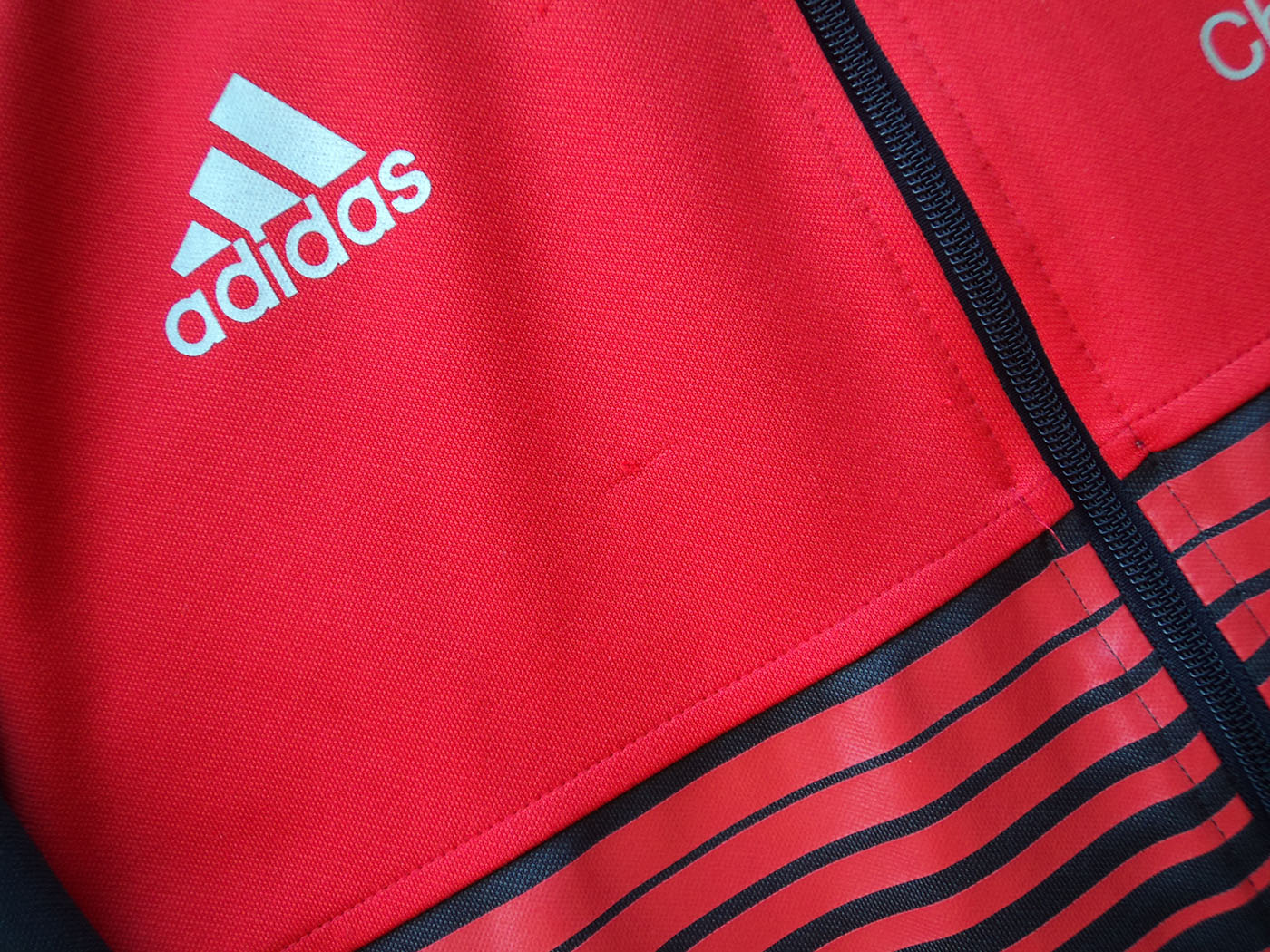 2011-2012 Λίβερπουλ ζακέτα - Medium
