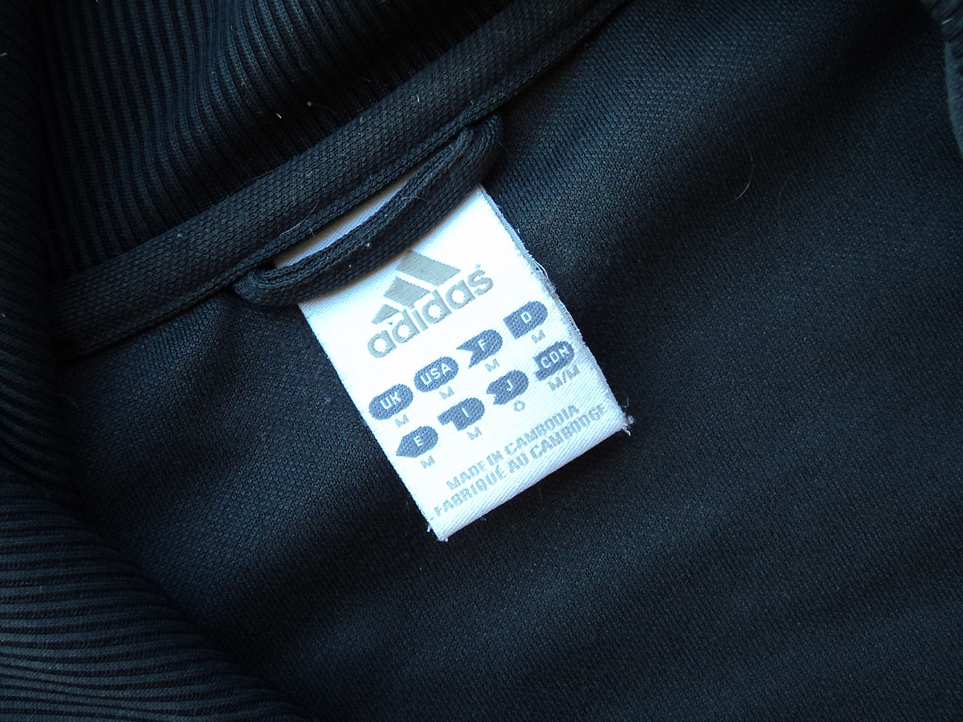 2011-2012 Λίβερπουλ ζακέτα - Medium