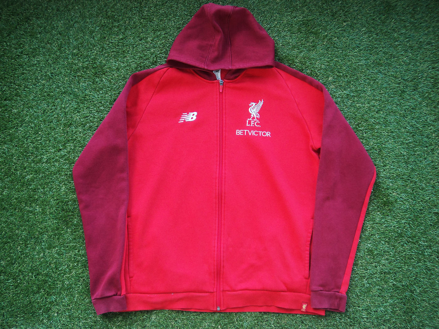 2018-2019 Liverpool zipped hoodie - XLarge
