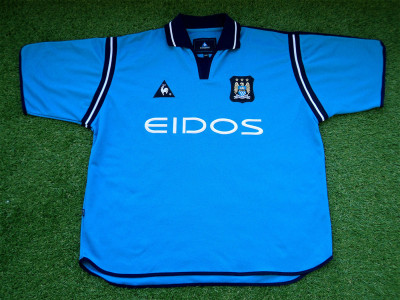 2001-2002 Manchester City home shirt - XLarge (46''-48'')