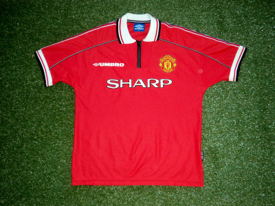 1998-2000 Manchester United home shirt - Medium