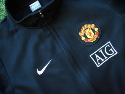 2009-2010 Μάντσεστερ Γιουνάιτεντ ζακέτα - Medium (2)
