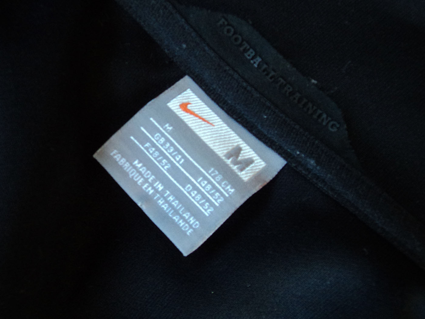 2009-2010 Μάντσεστερ Γιουνάιτεντ ζακέτα - Medium (2)