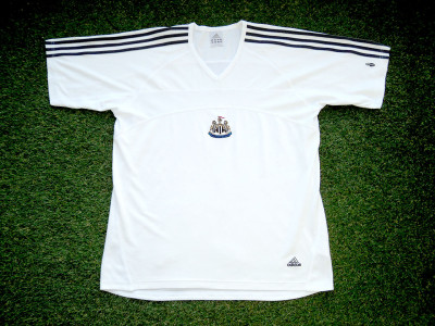 2003-2004 Newcastle United training shirt - XLarge