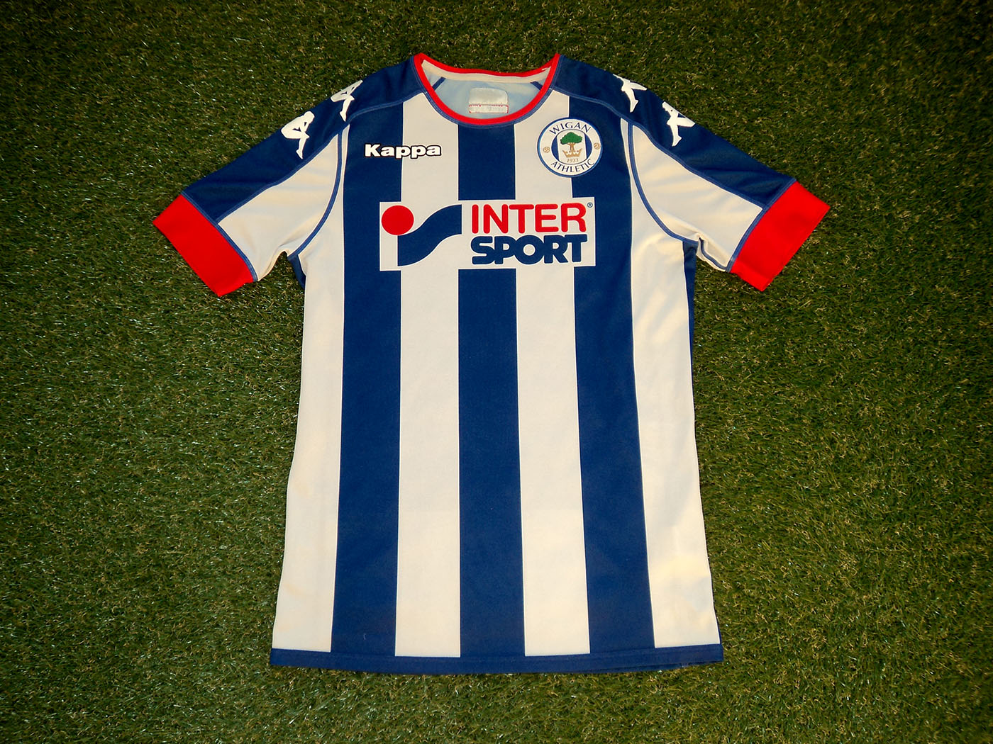 2016-2017 Wigan home shirt - Small