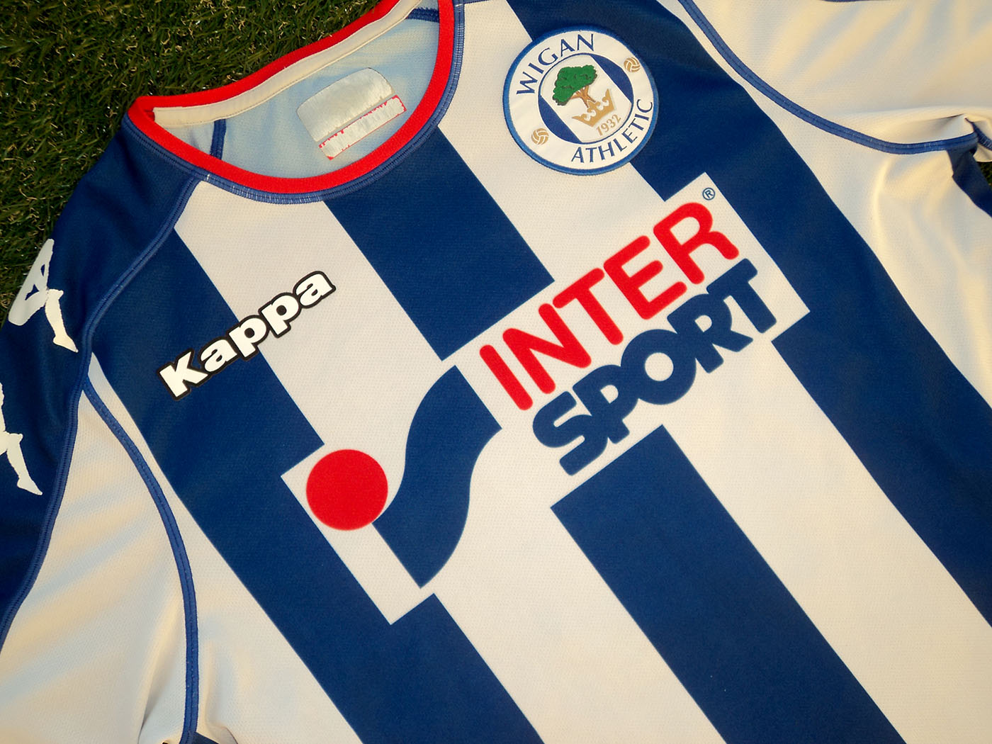 2016-2017 Wigan home shirt - Small