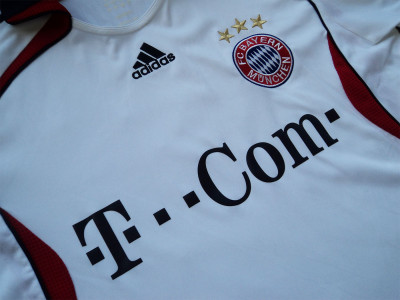 2006-2007 Bayern Munich away shirt - Large