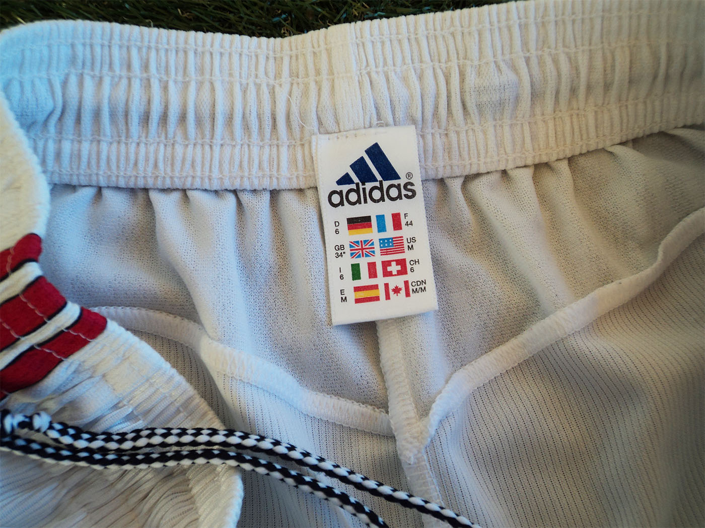 1998-2000 Bayern Munich away shorts - Medium