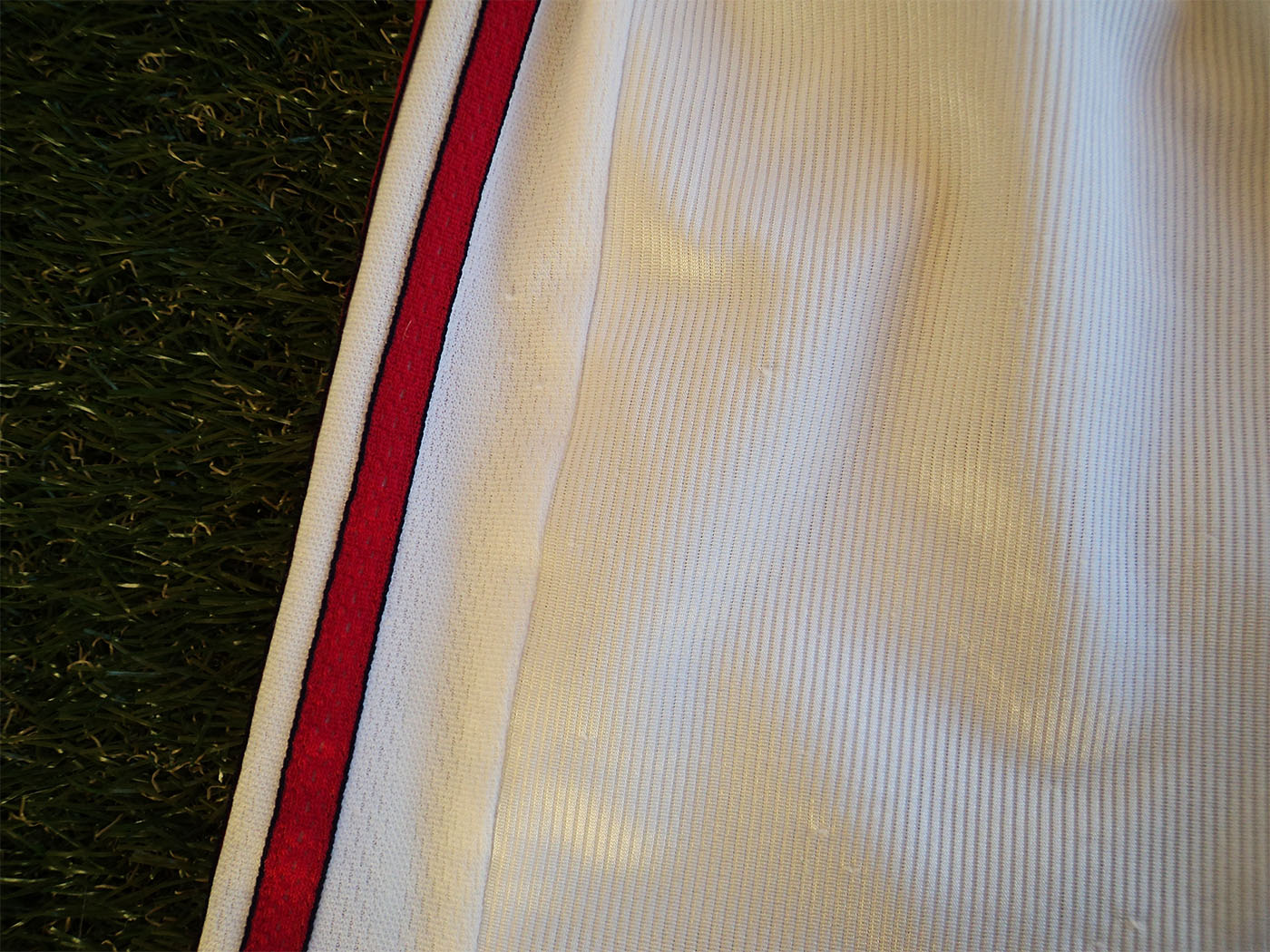 1998-2000 Bayern Munich away shorts - Medium