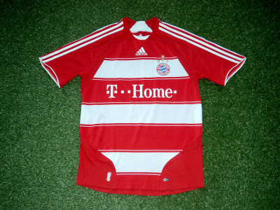 2007-2009 Bayern Munich home shirt - Medium
