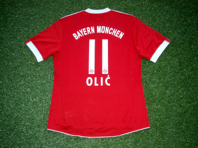 2009-2010 Bayern Munich home shirt Nr11 Olic - Large