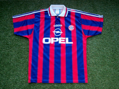 1995-1997 Bayern Munich Home Shirt Nr 18 Klinsmann - Medium