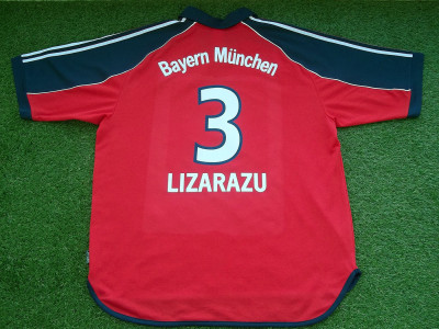 1999-2001 Bayern Munich home shirt Nr 3 Lizarazu - Large