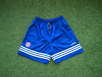 1995-1997 Bayern Munich home shorts - XLarge