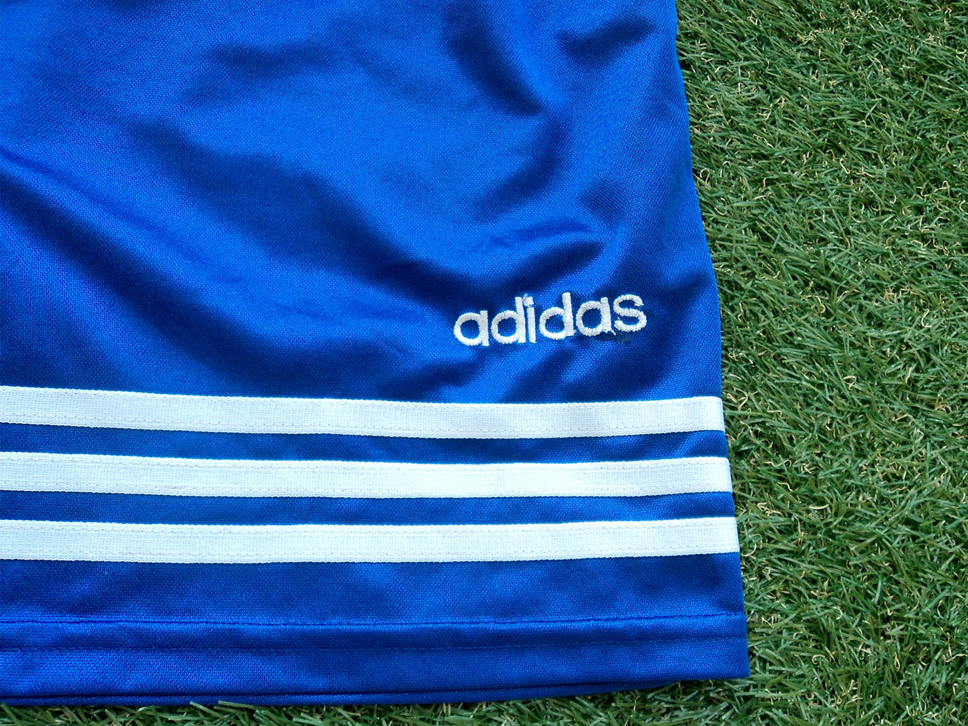 1995-1997 Bayern Munich home shorts - XLarge