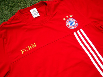 2006-2007 Bayern Munich leisure tee - Large