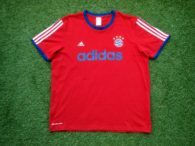 2014-2015 Bayern Munich  T-shirt - XLarge