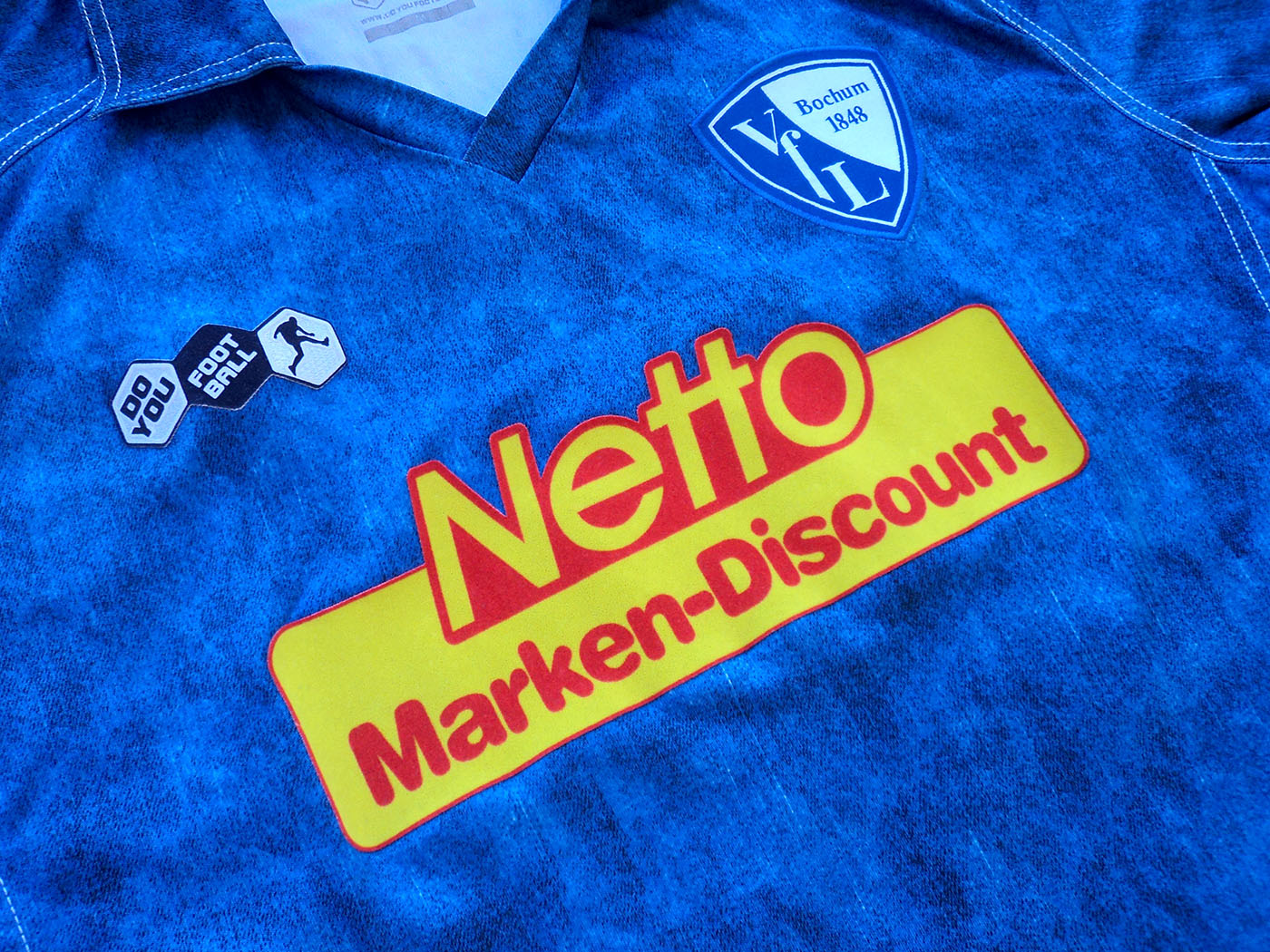 2010-2011 VFL Bochum home shirt Nr 33 Semlits - Medium