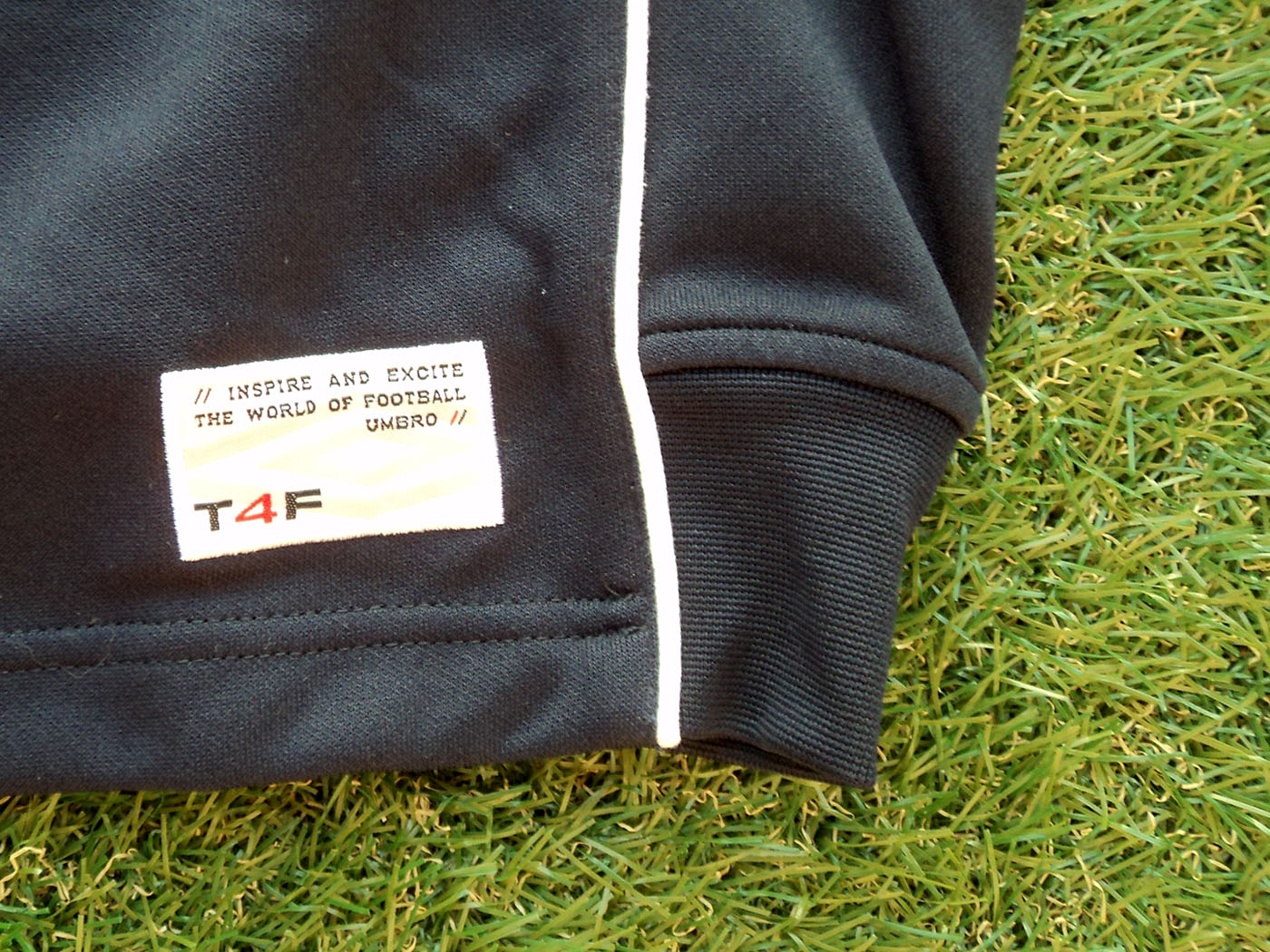 2007-2008 Μπόχουμ προπονητικό φούτερ - XLarge