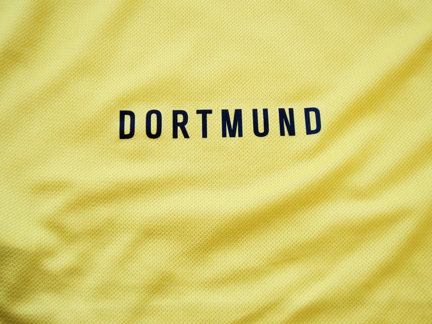2007-2008 Borussia Dortmund home shirt - Small