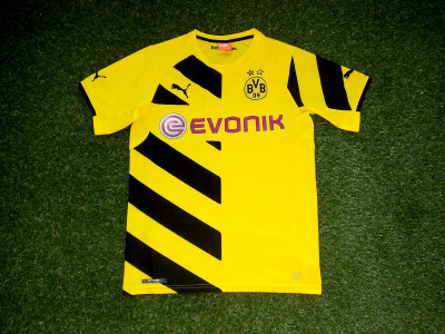 2014-2015 Borussia Dortmund home shirt - Small
