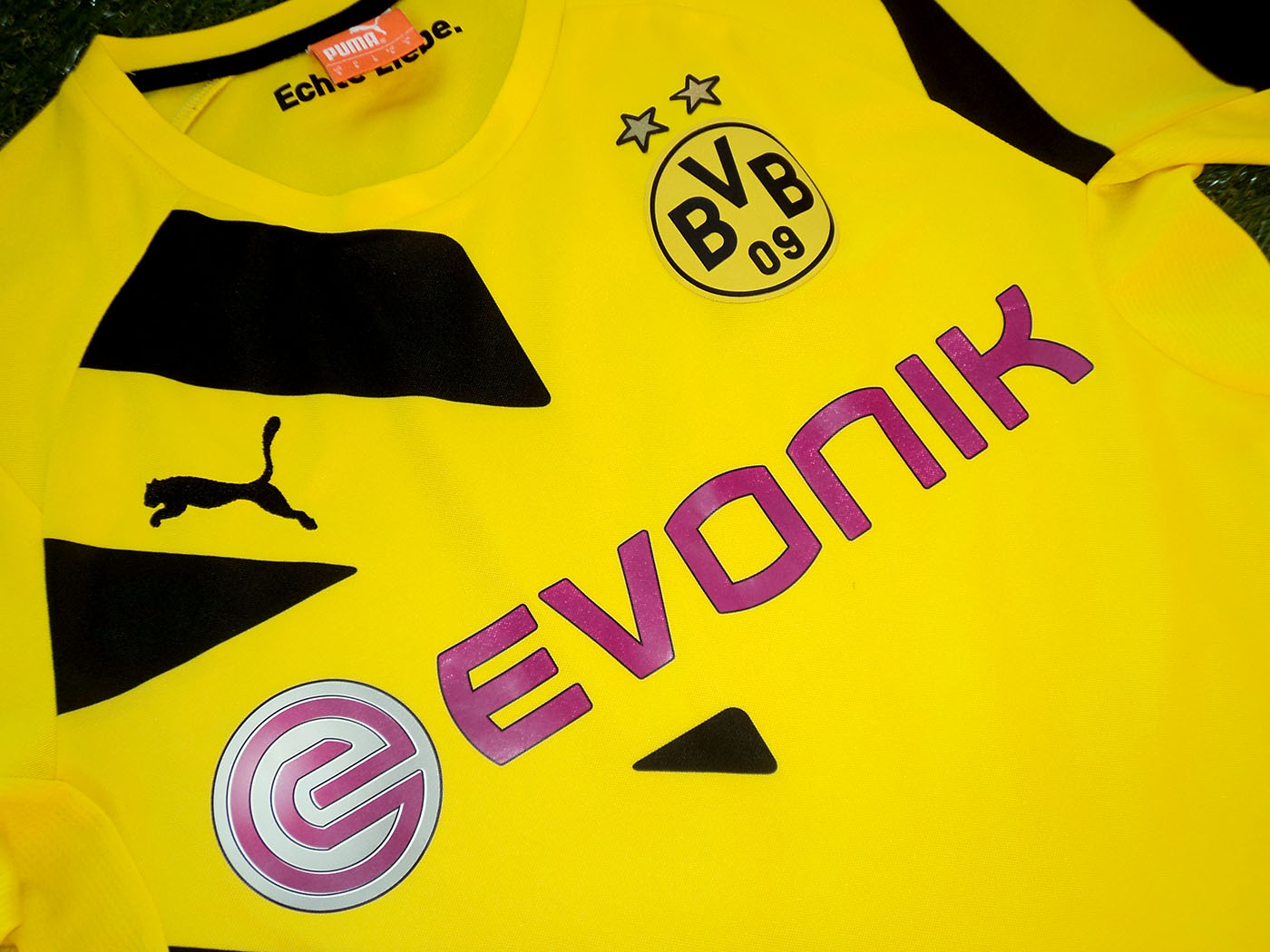 2014-2015 Borussia Dortmund home shirt - Small
