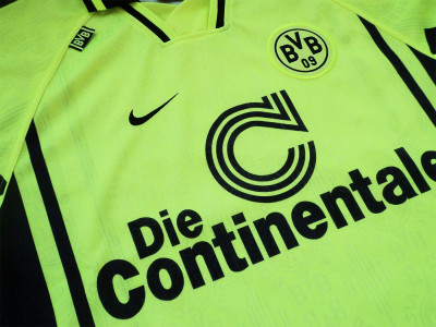 1996-1997 Borussia Dortmund home shirt - Large