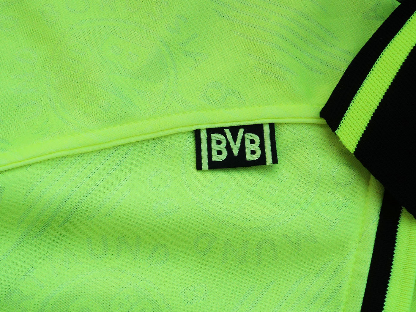 1996-1997 Borussia Dortmund home shirt - Large