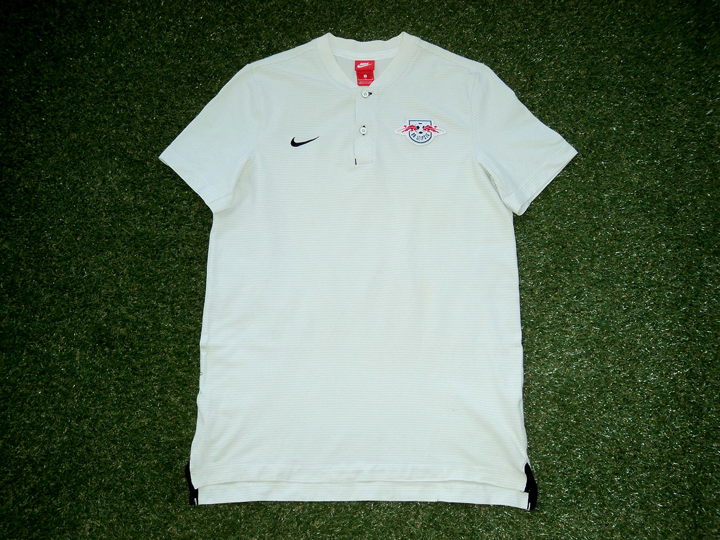 2017-2018 RB Leipzig polo shirt - Large