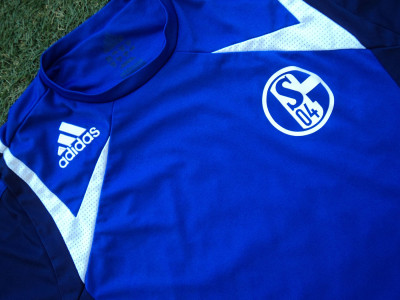 2007-2008 Schalke training shirt - Medium (38" - 40")