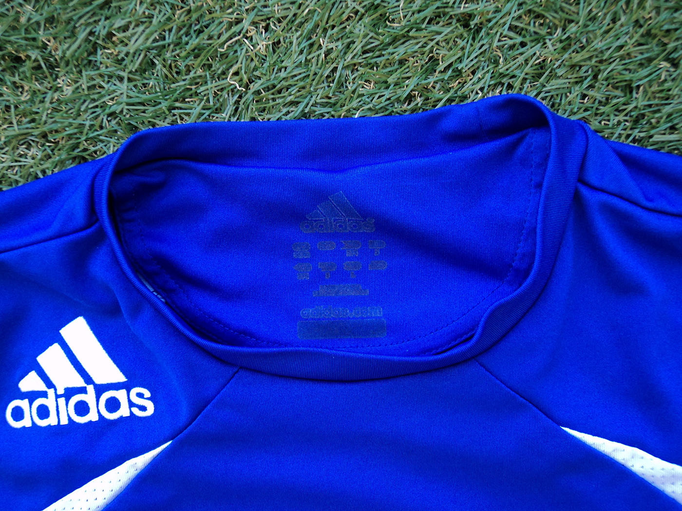 2007-2008 Σάλκε προπονητική φανέλα - Medium (38" - 40")